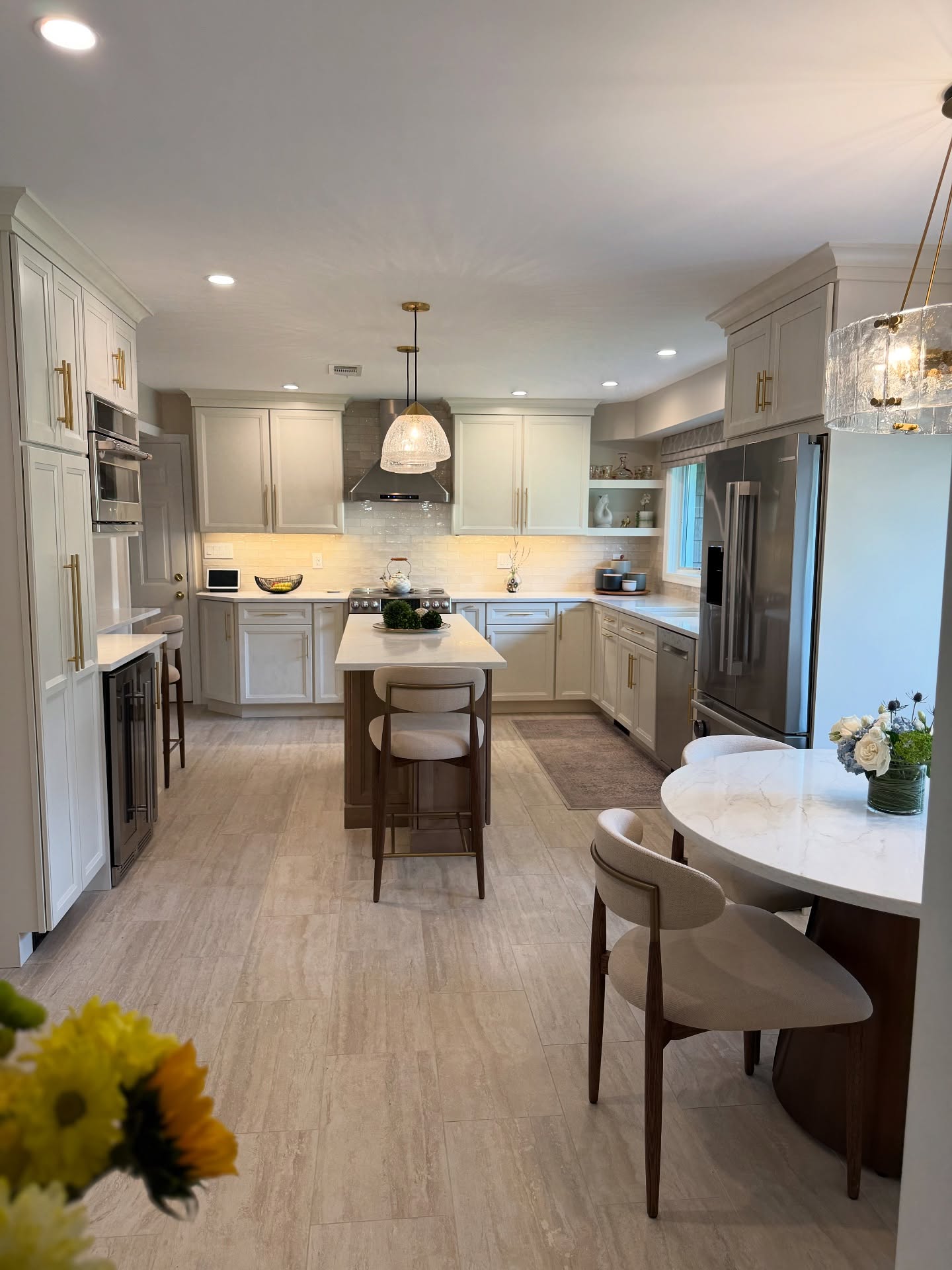 Modern kitchen renovation by KPK Home Improvement