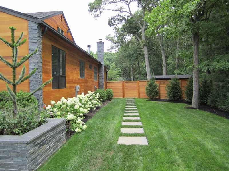 Exterior home renovation in Woodbury by KPK